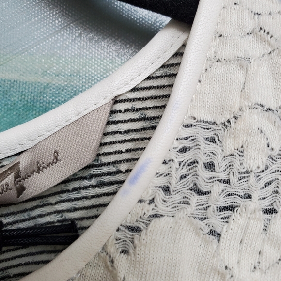 7 For All Mankind Seamed Lace Top  Approx Fit Medium - Picture 12 of 12